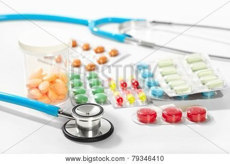 Phonendoscope And Pill