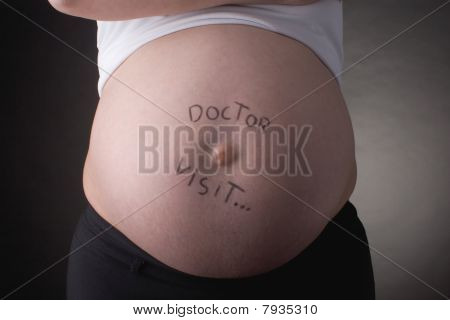 Doktor návštěva Belly