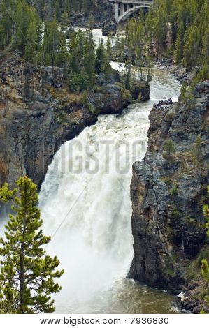 Upper Falls řeky Yellowstone