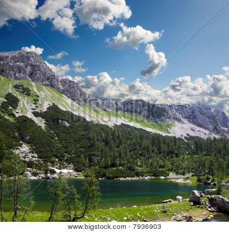 Montagne e lago, Slovenia