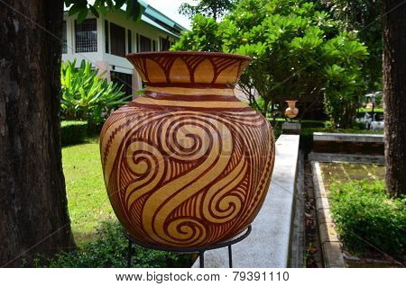 vase