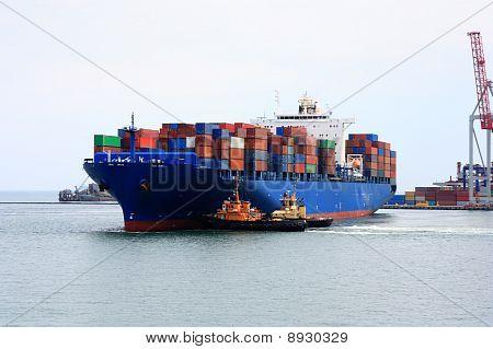 nave porta-container