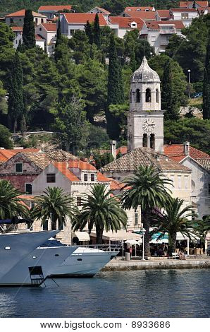 Havnefronten i Cavtat