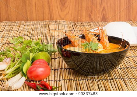Tom Yum Goong, Thai Hot Spicy Soup Shrimp