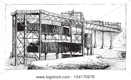 Anderton Elevator, vintage engraved illustration. Industrial encyclopedia E.-O. Lami - 1875.