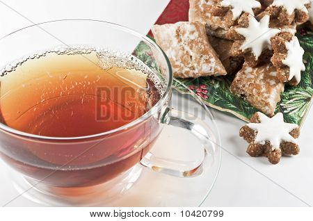 Té y pan de jengibre