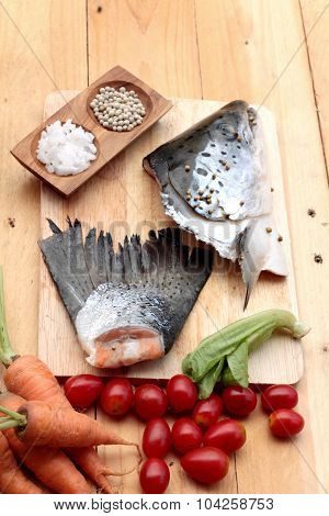 Salmon Head And Salmon Tailfin For Cooking.