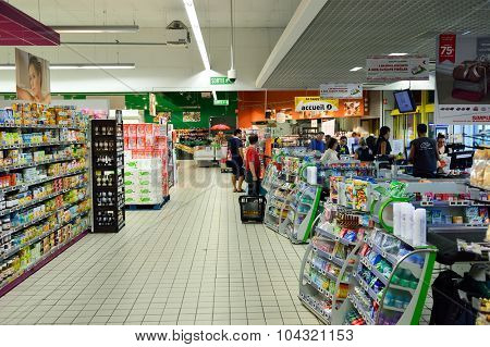 BORDEAUX, FRANCE - AUGUST 13, 2015: Simply Market interior. Simply Market is a brand of French supermarkets formed in 2005. This brand is a new concept to eventually replace Atac supermarkets