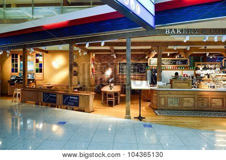 DUBAI, UAE - SEPTEMBER 08, 2015: restaurant in Dubai Airport. There are a lot of restaurants, bars, cafes and shops in Dubai International Airport. Almost all of them are open twenty-four hours.