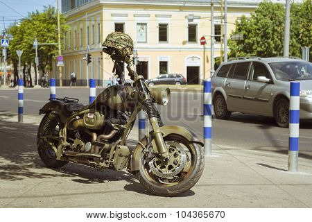 Motorcycle protective color