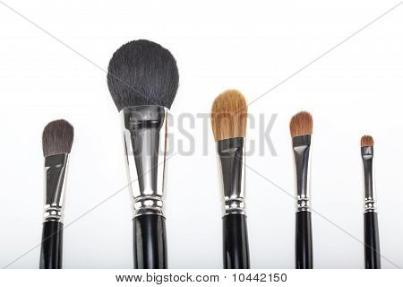 Un Set di 5 pennelli make-up