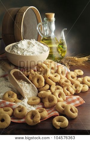 Taralli Bread Snack Italian Food