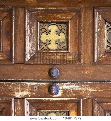 Knocker And Wood  Glass Door Caronno Varesino Varese Italy