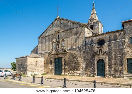 Church Notre Dame Of Arles