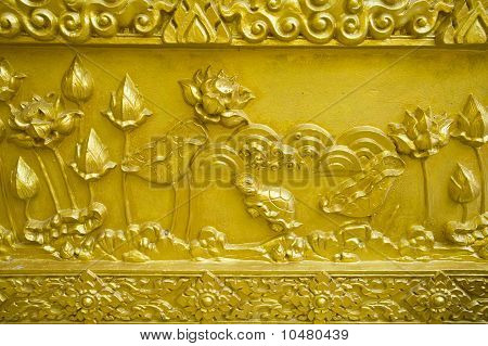 Golden Lotus scultura