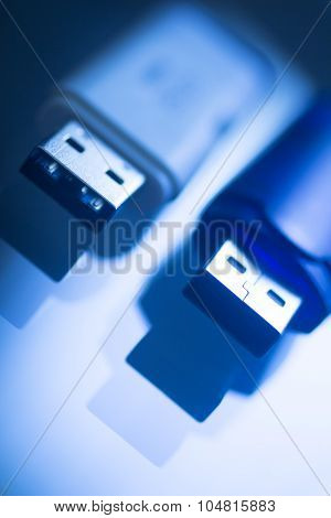 Two Usb Flash Drive Pendrives It Pc Memory Storage