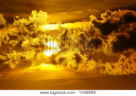 Spectacular Sunscape