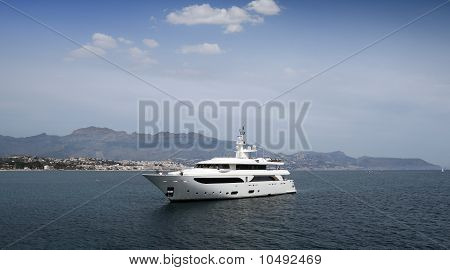 Luxus-Yacht