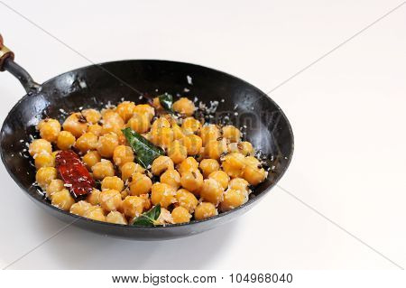 Sundal -South Indian Snack made with boiled chickpeas