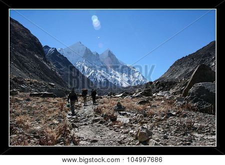 On the way to everest base camp.