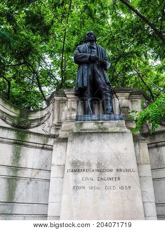 Brunel Statue In London (hdr)