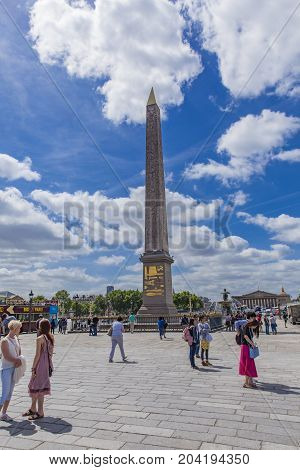 Place De La Concorde In Paris