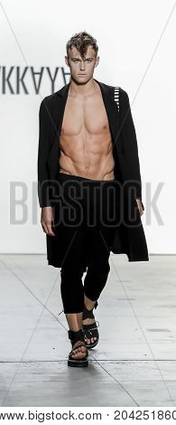 Hakan Akkaya Spring/summer 2018