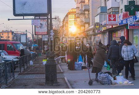 Zhytomyr, Ukraine - October 29, 2016: Shop Flea Market Of Antiques Old Retro Vintage Things On Dry Bridge. Swap Meet