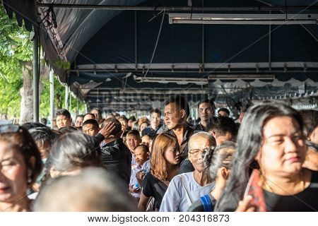 People To Pay And Respect To Thai King Bhumibol