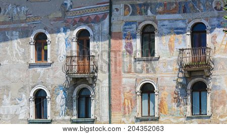 Frescoes On The Case Cazuffi-rella In Trento