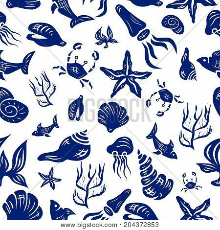 Marine Life Seamless Pattern. Underwater World collection. Icons and symbols hand-drawn