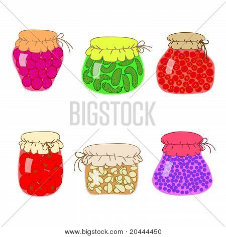 Burkar med sylt hemlagad grönsaker och sylt.