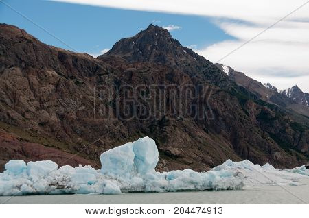 Viedma forms one of the largest glaciers in the Santa Cruz province in Argentina.