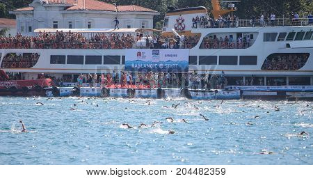 Samsung Bosphorus Cross Continental Swimming Competition 2017