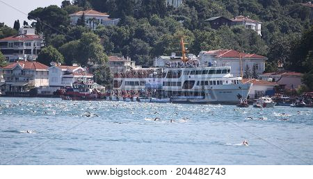 Samsung Bosphorus Cross Continental Swimming Competition 2017