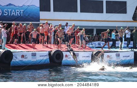 Samsung Bosphorus Cross Continental Swimming Competition 2017