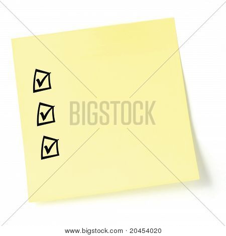 Kontrollkästchen, isoliert, schwarz Teilstriche und gelben Aufkleber-Checkliste