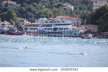 Samsung Bosphorus Cross Continental Swimming Competition 2017