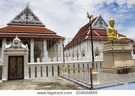 Wat Phaichayon Phon Sep Ratchaworawihan Temple In Samut Prakan, Thailand