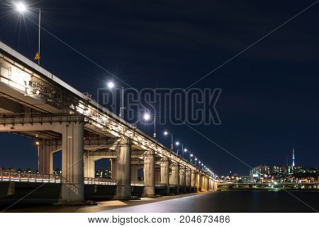 Nightview of Banpo Bridge in Seoul, Korea.