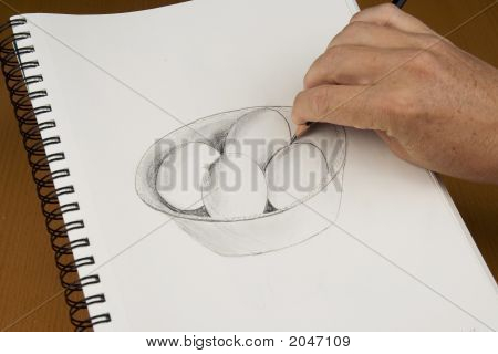 手図面ボウルに卵、