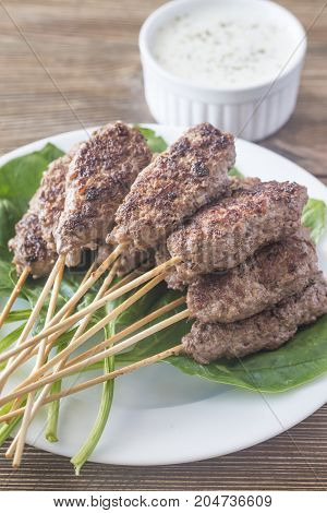 Beef Cabobs With Tzatziki Sauce