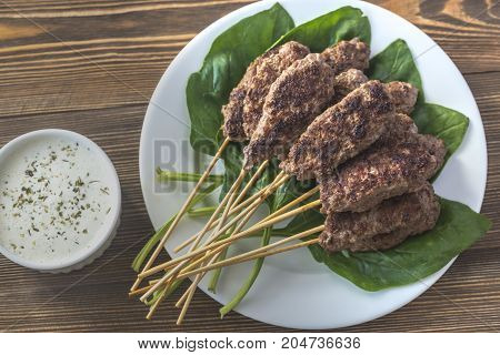Beef Cabobs With Tzatziki Sauce