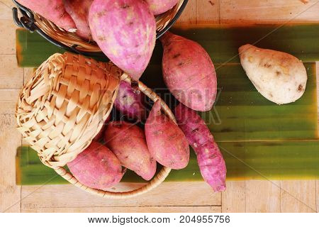 Fresh yam and slice for is cooking