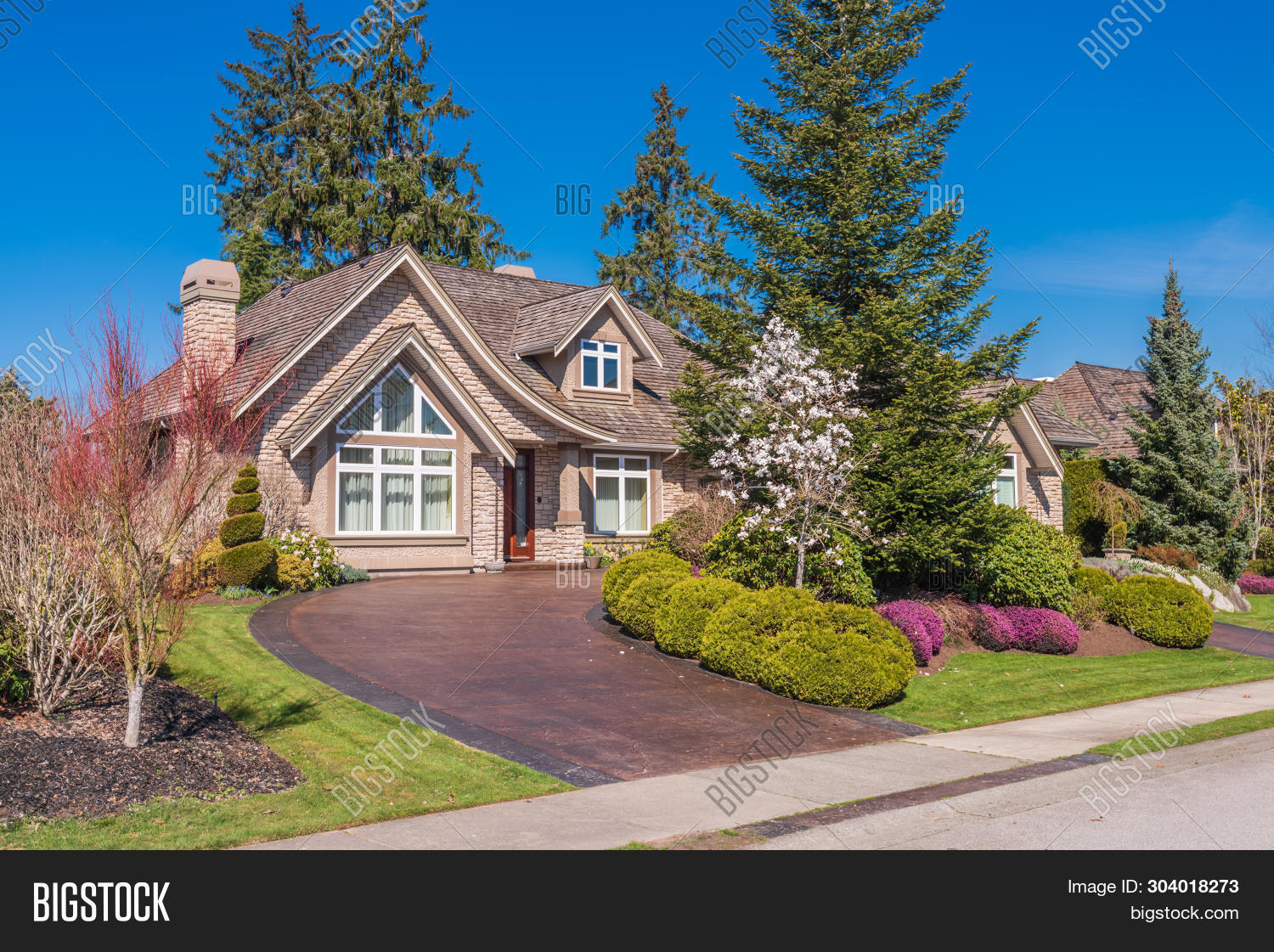 Beautiful Exterior Image & Photo (Free Trial) | Bigstock