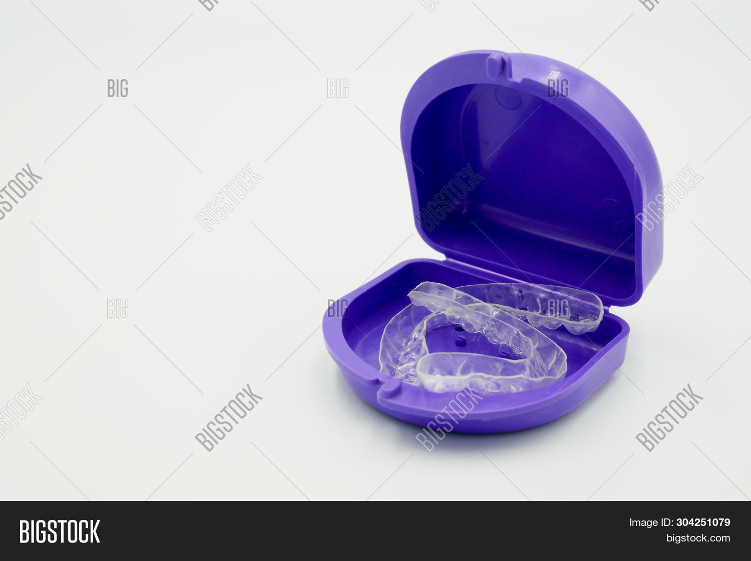 Clear Plastic Retainer Image & Photo (Free Trial) Bigstock