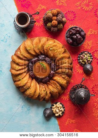 Arabic Sweets. Arabian Qatayef, Ghorayeba Sweets And Egyptian Cookies 