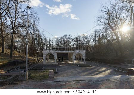 Hisarya, Bulgaria - December 26, 2018: Building Around Spring Of Mineral Water Of Town Of Hisarya, P