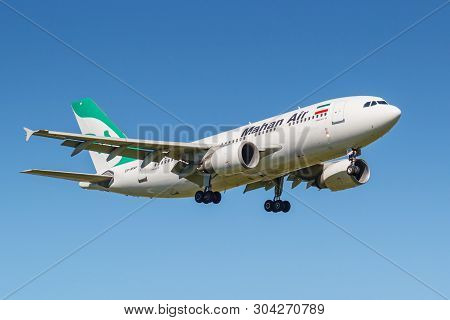 Moscow, Russia - May 19, 2019: Aircraft Airbus A310-304 Ep-mnf Of Mahan Airlines Landing At Vnukovo 