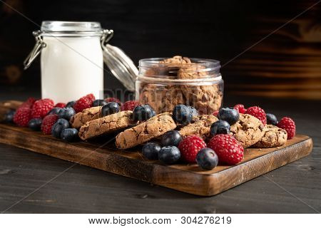 Biscuits, Blueberries And Strawberries In The Spotlight
